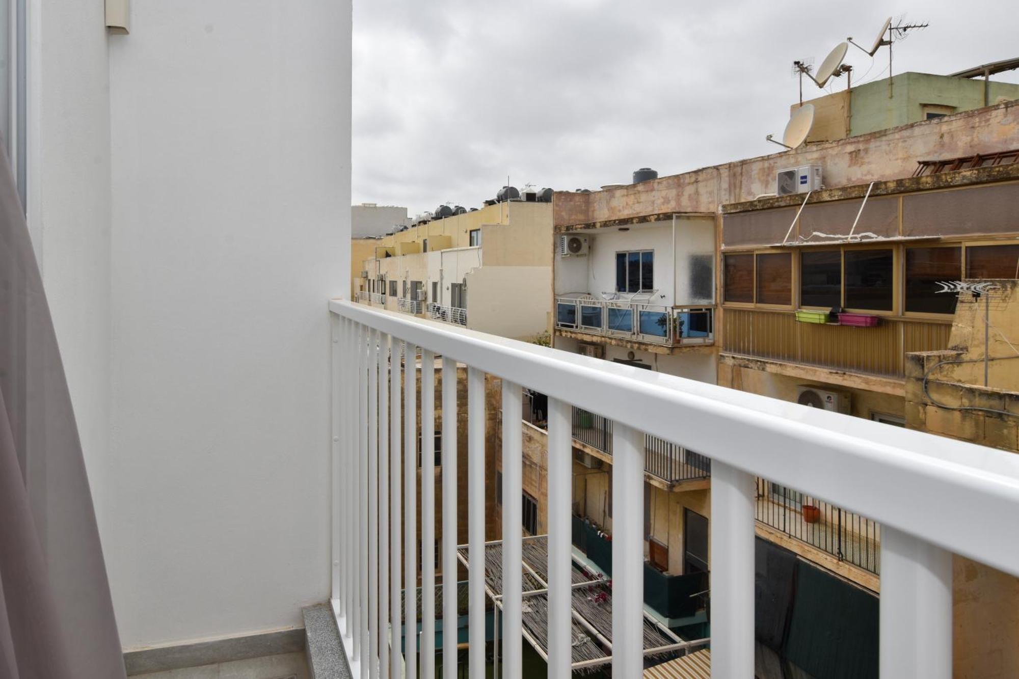 51Hh Apartments Gzira Ngoại thất bức ảnh